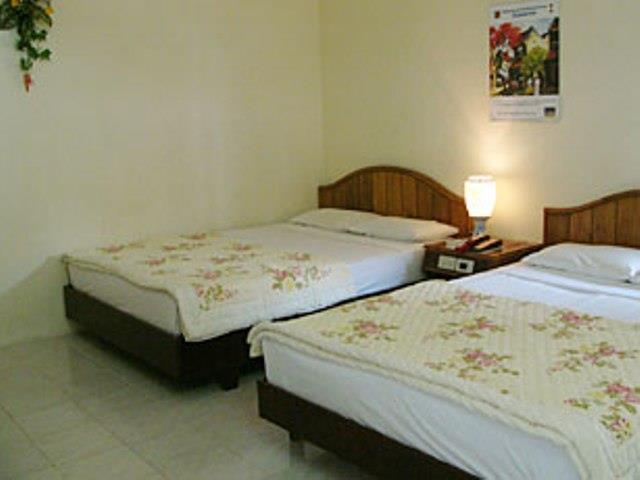 Dong Loi Hotel Hue Exterior photo
