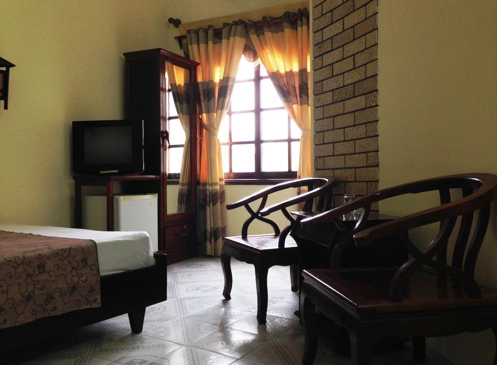 Dong Loi Hotel Hue Room photo
